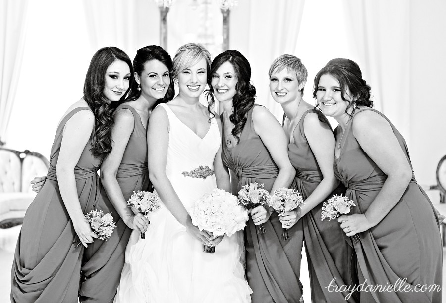 beautiful bridal party photo