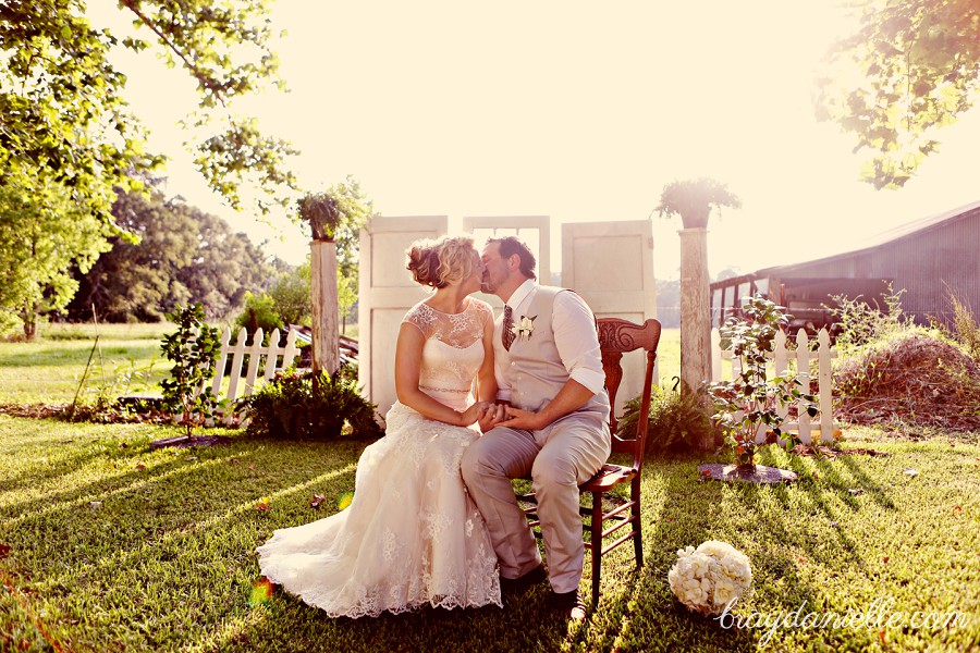 Country sunset wedding portraits by Bray Danielle Photography